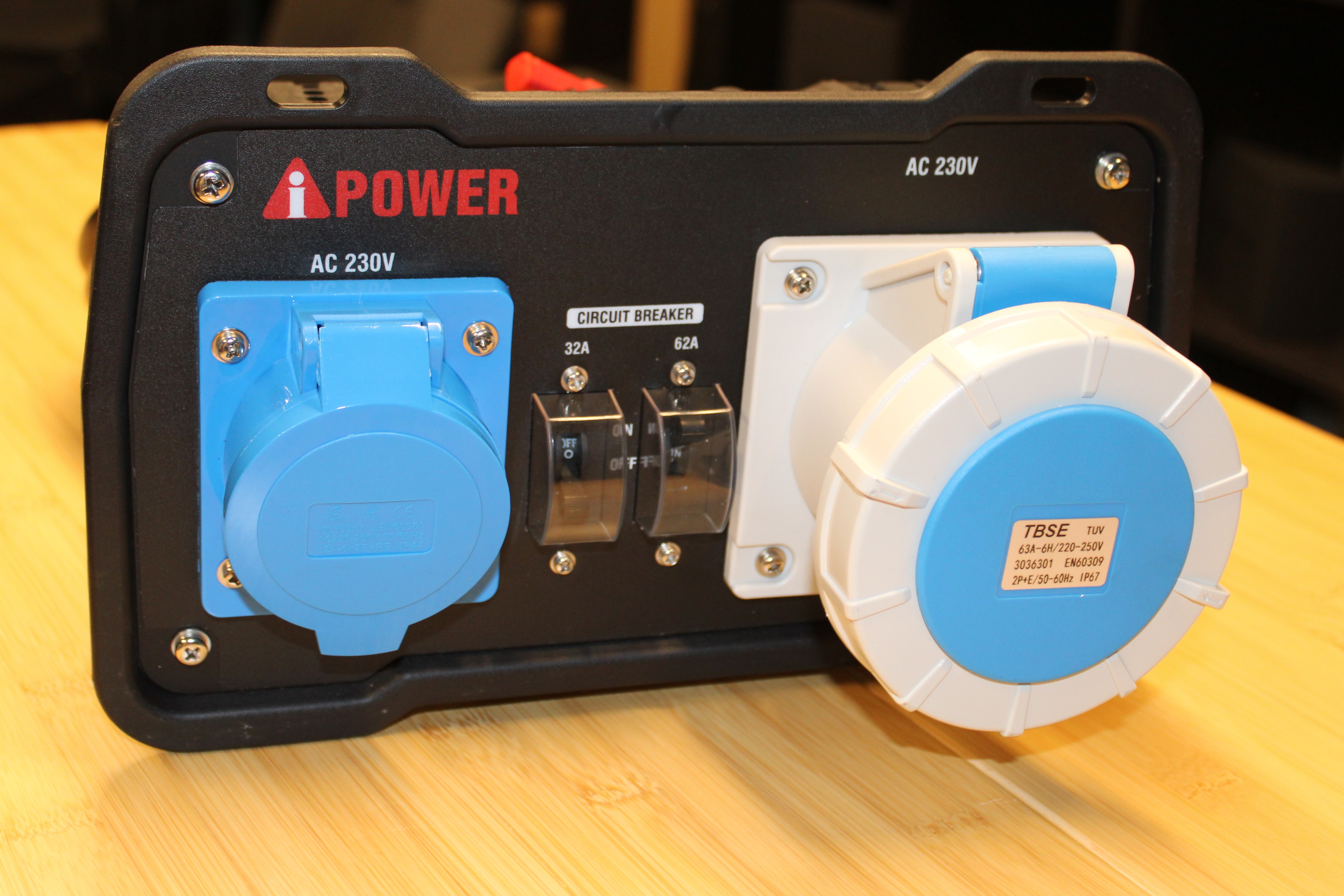Parallel KIT für AiPower SC8000i, ermöglicht bis zu 15 kW