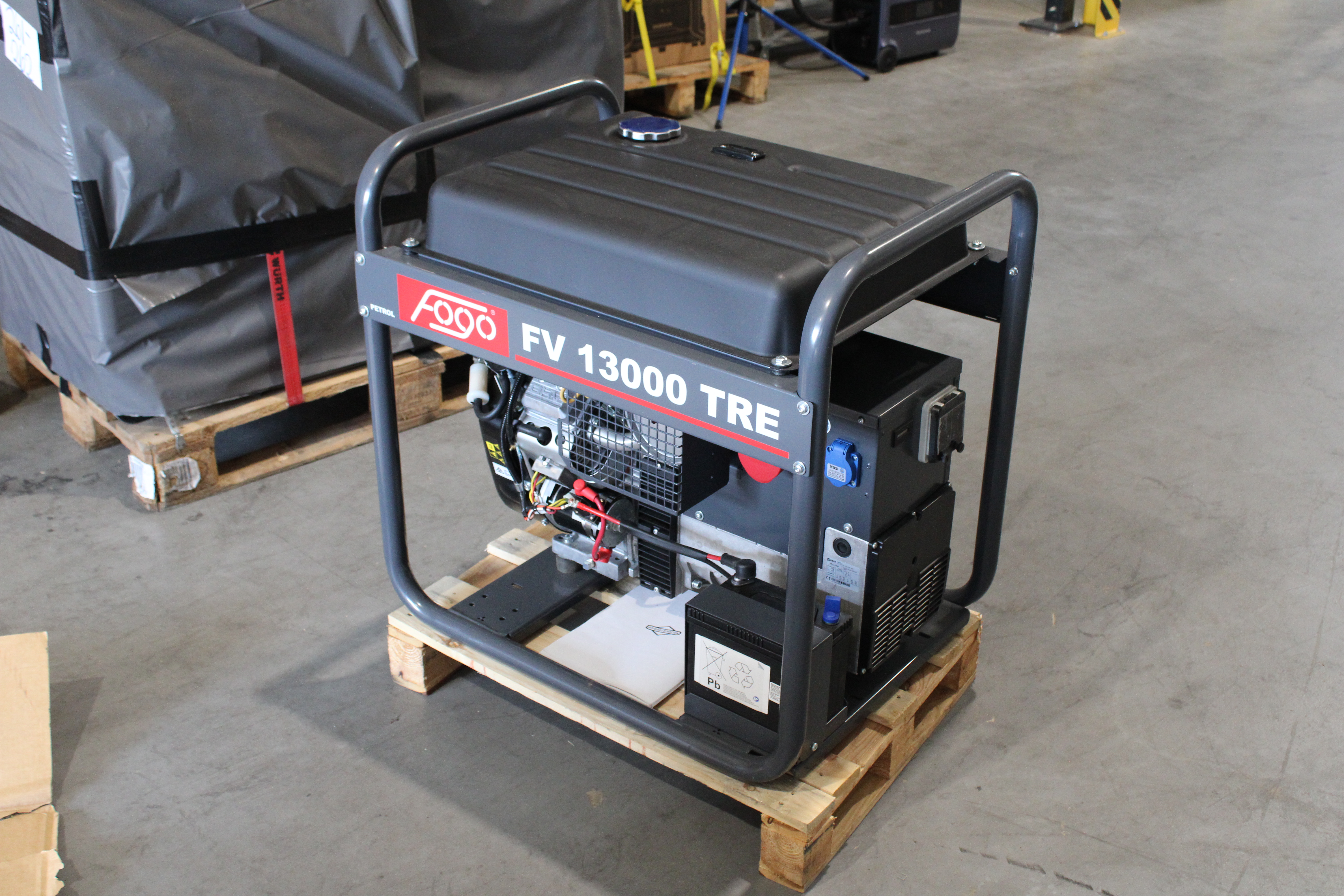 [OUTLET#467] FOGO B&S VANGUARD 12,5 kVA Stromaggregat AVR 400 V FV 13000TRE 