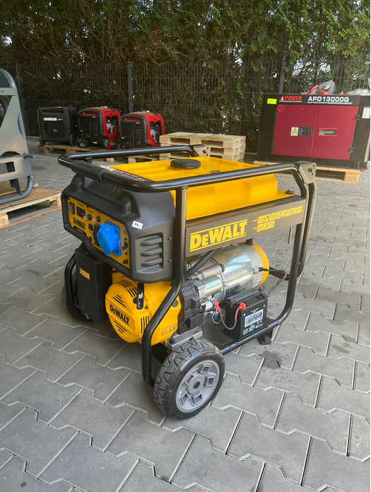 [OUTLET#595] DeWalt Stromerzeuger 8500 Watt Benziner DXGNP85E Stromaggregat