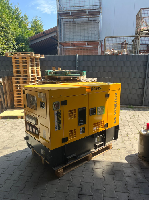 [OUTLET#618] KOMPAK 20,6 kVA Diesel DG20S3 Industrie Stromerzeuger Stromaggregat