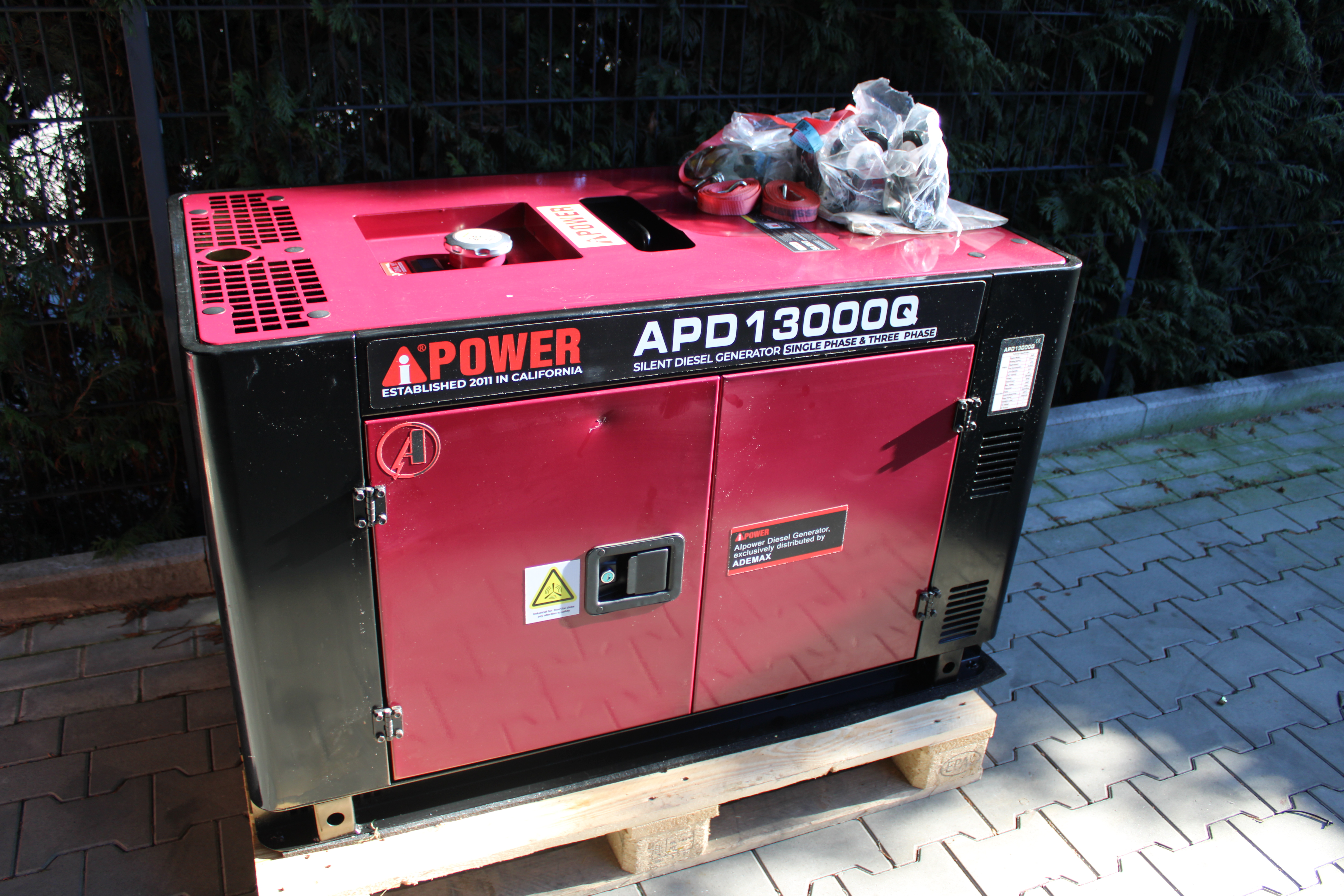 [OUTLET#591] Ai Power 13 kVA Diesel mit GRATIS Wartungsset APD13000Q ADEMAX Edition 230&400V Stromaggregat Stromerzeuger