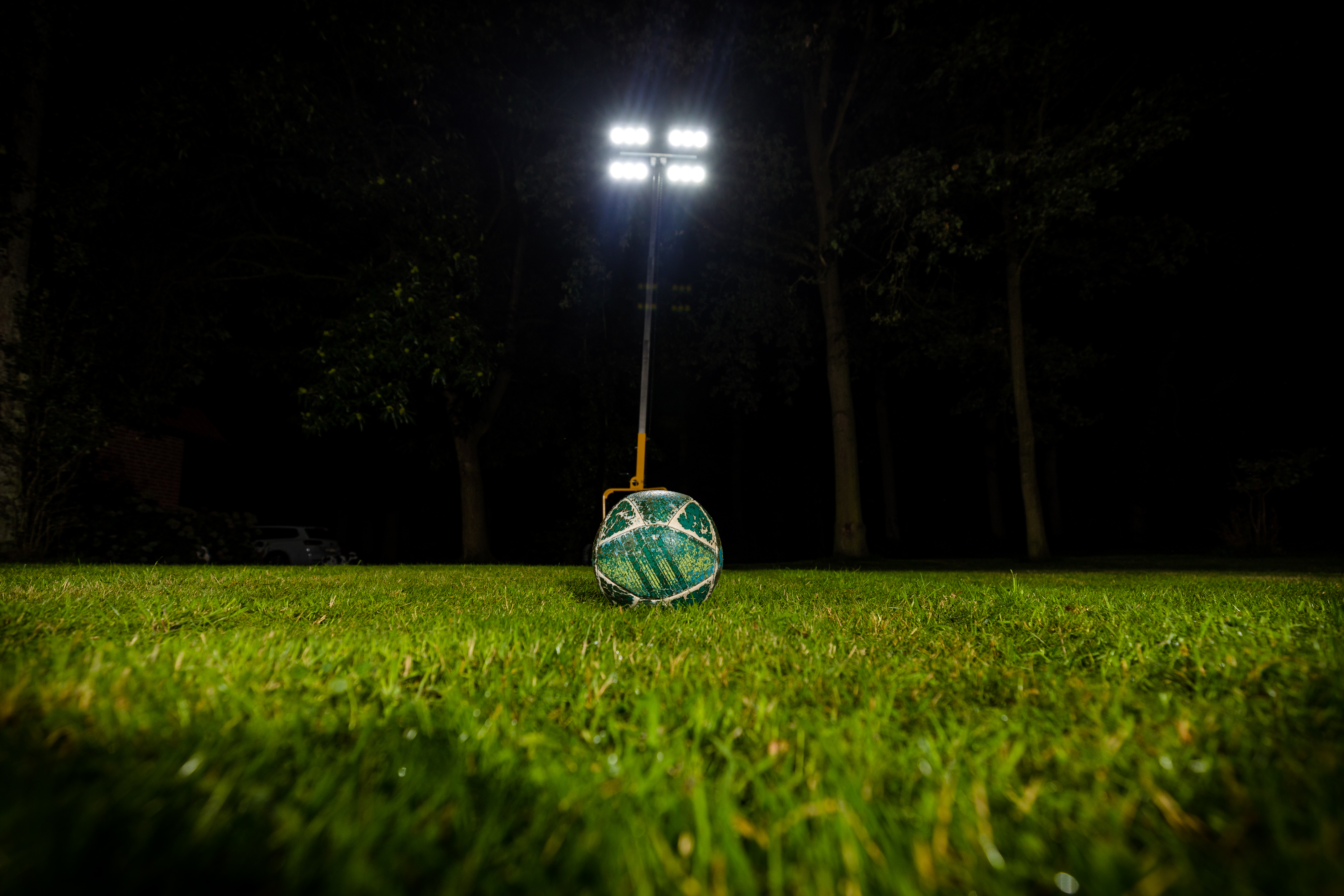 LICHTMAST LT600-LED KOMPAK für 2.500 m² Baustellenbeleuchtung LICHTMAST LT600-LED KOMPAK für 2.500 m² Baustellenbeleuchtung