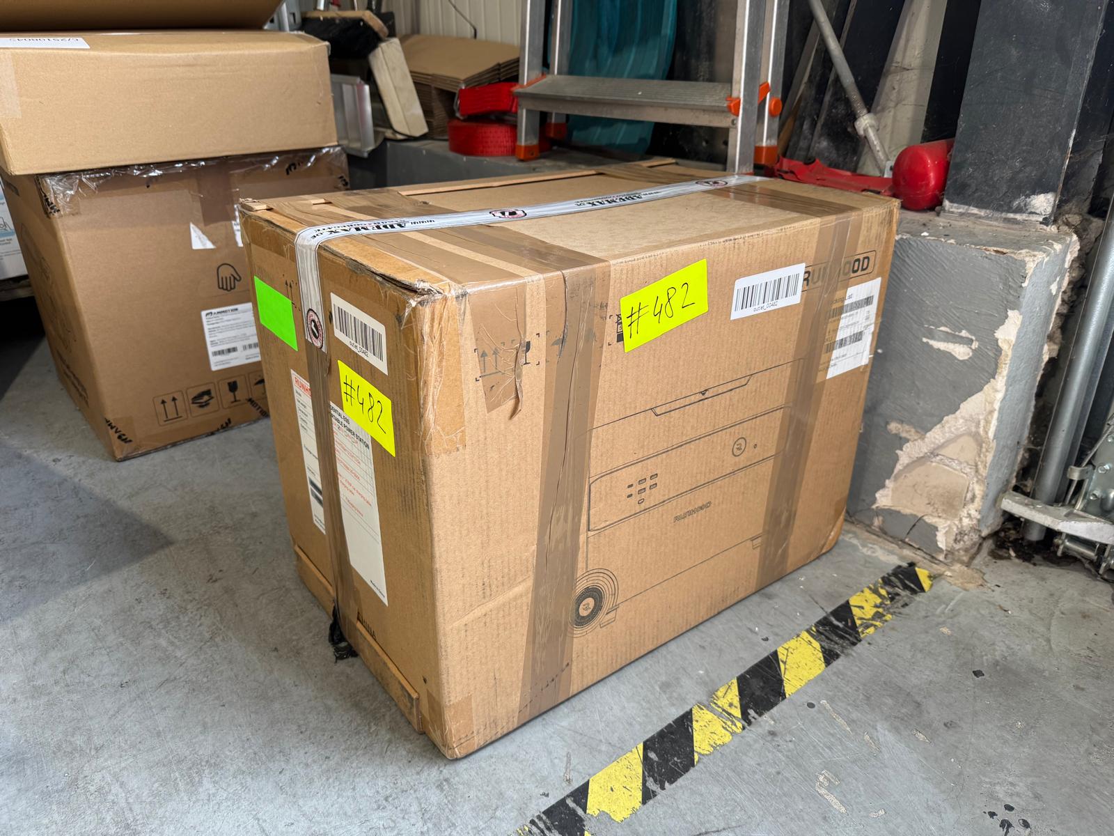 [OUTLET#482] 2400W | 3 IN 1 Balkonkraftwerk | Powerstation | PV-Speicher | Home-Backup | RUNHOOD F2400 mit 2400Wh
