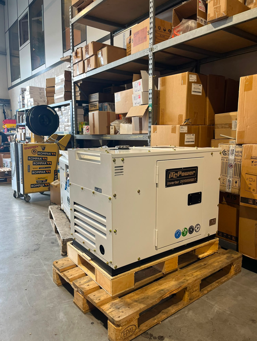 [OUTLET#621] ITC POWER 10,6 kVA 400 V Diesel-Inverter Stromaggregat DG10000SEi-T