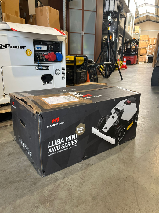[OUTLET#620] Mammotion Mähroboter LUBA mini AWD 1500 | 1500 m²