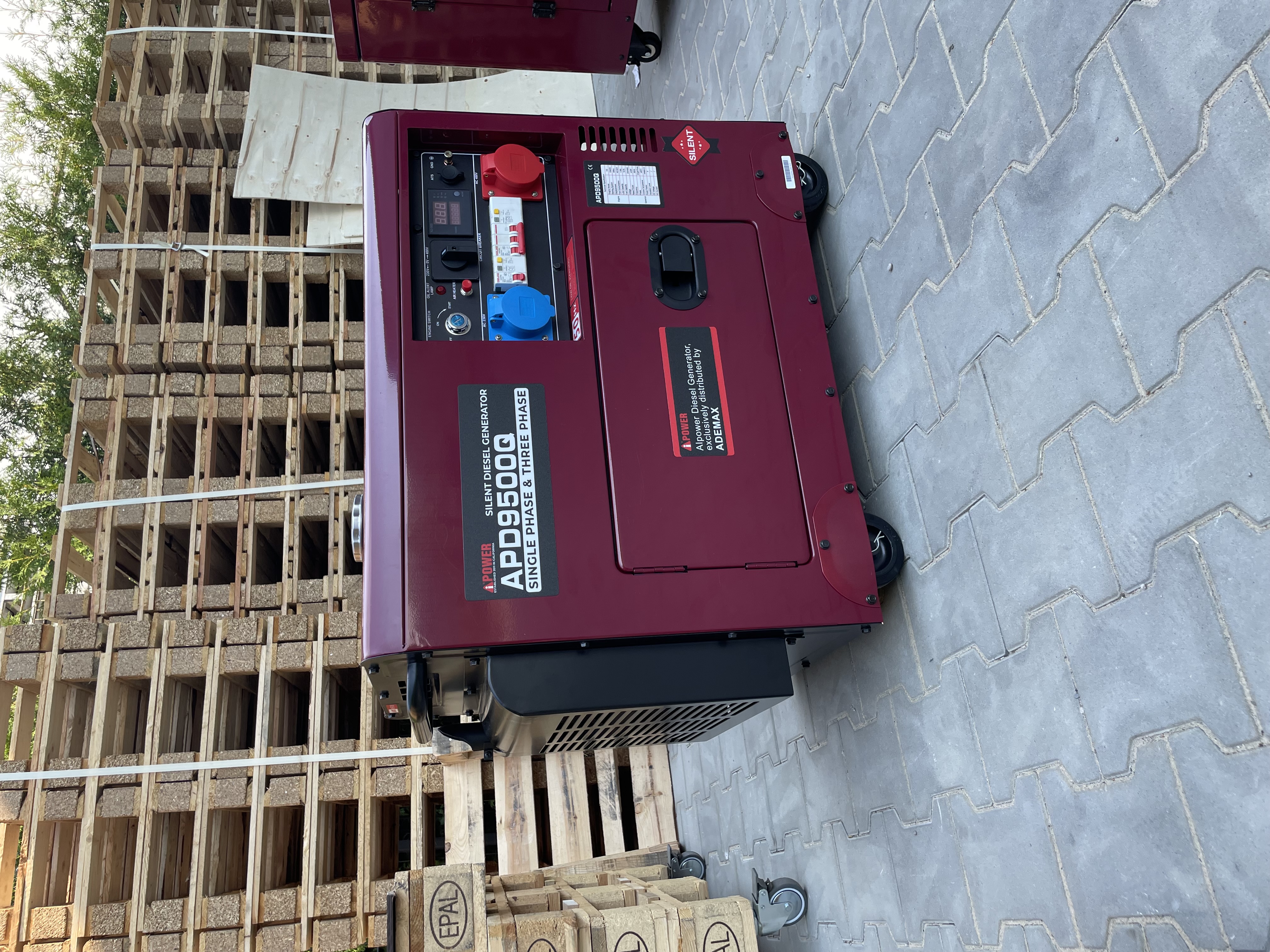 Ai Power 8 kVA Diesel APD9500Q ADEMAX Edition 230&400V Stromaggregat Stromerzeuger Ai Power 8 kVA Diesel APD9500Q ADEMAX Edition 230&400V Stromaggregat Stromerzeuger