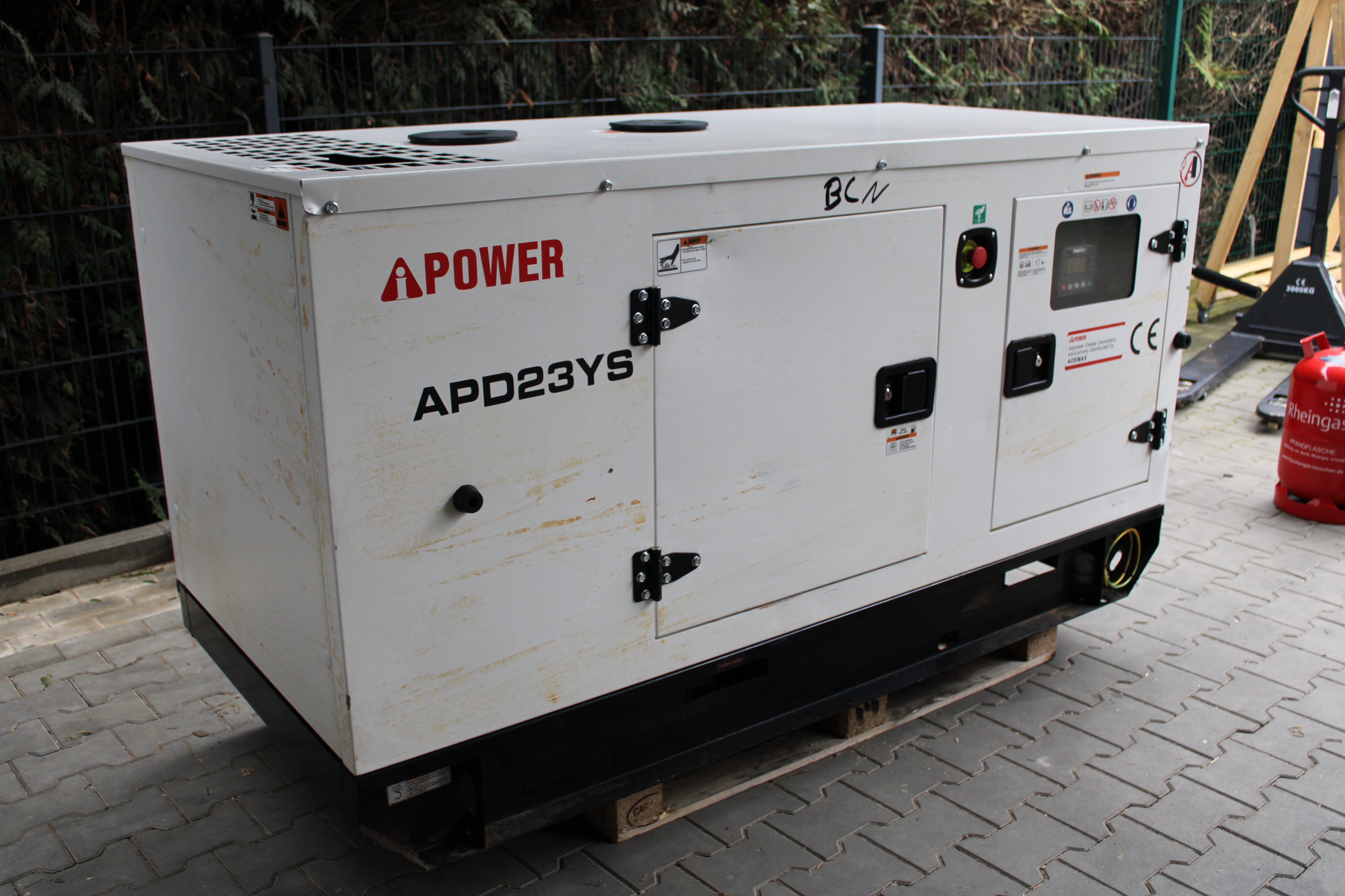 [OUTLET#327] Ai Power 25 kVA Diesel APD23YS Industrie Stromerzeuger Stromaggregat